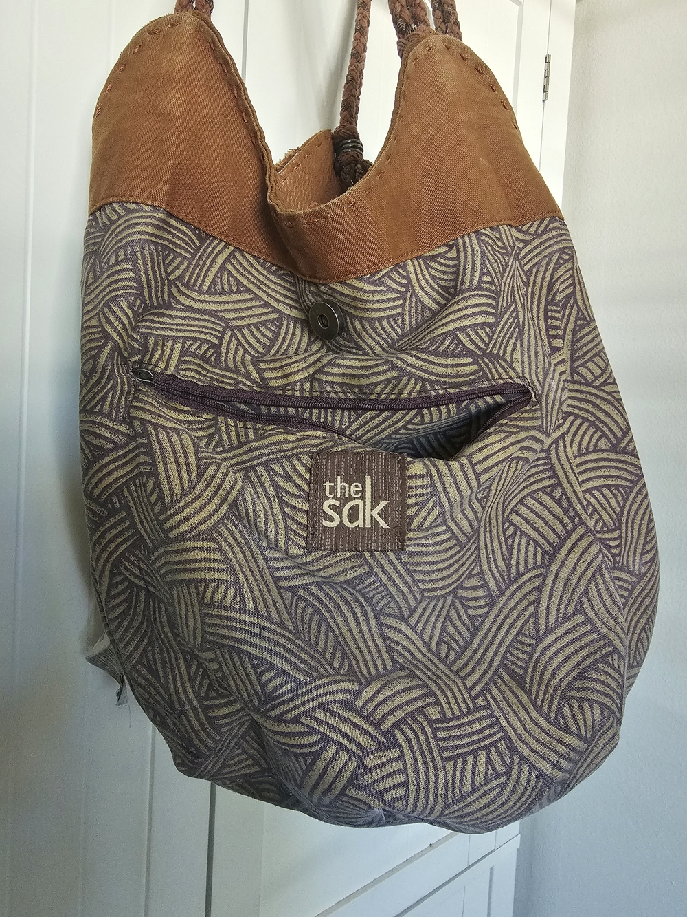 The Sak Brown Leather Hobo Bucket Bag - Picture 4 of 10